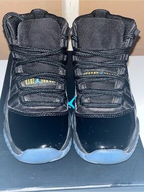 Kids Jordan’s-size 4.5
